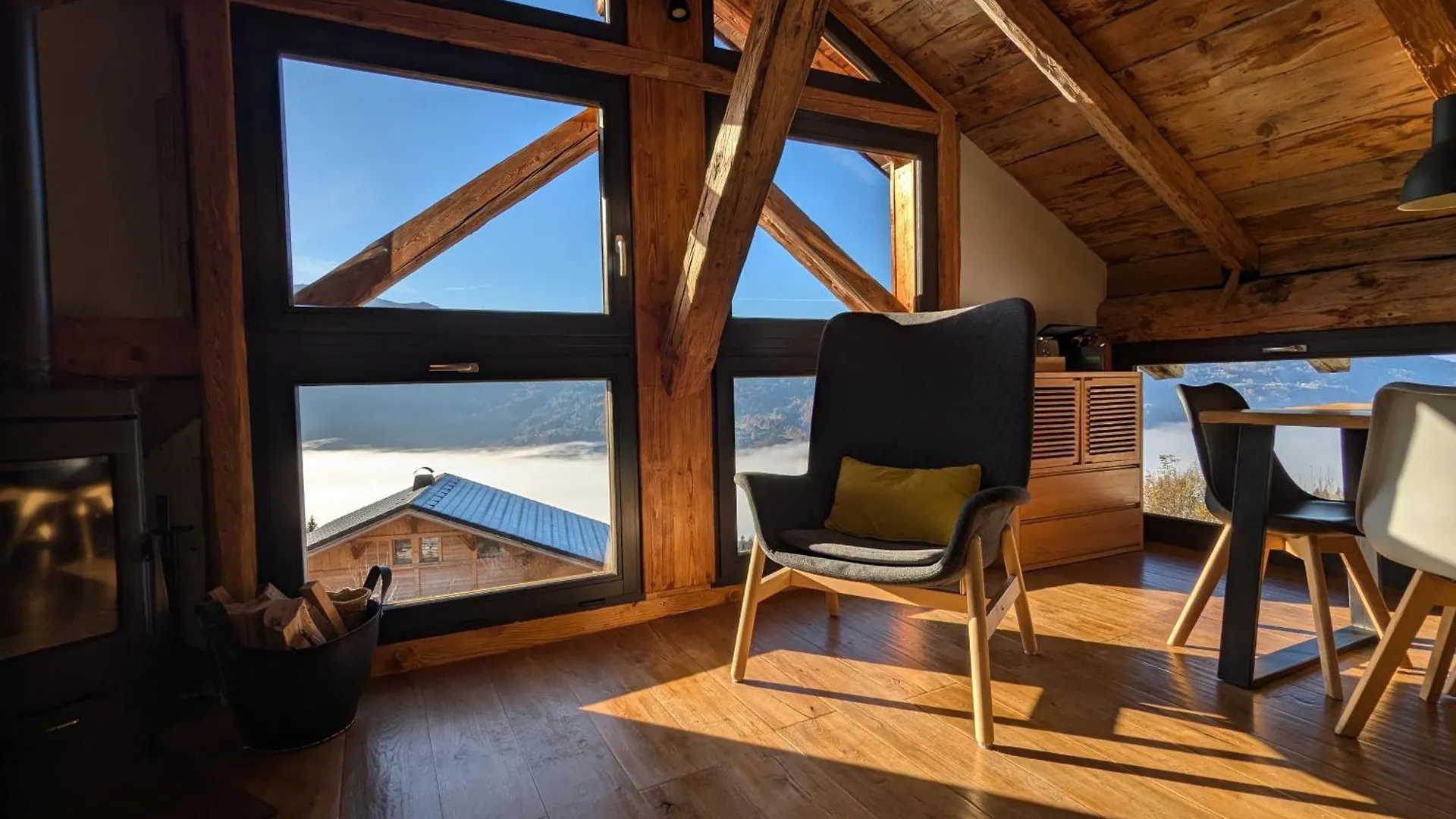 Grange 1767 - Vue Imprenable - Proche Samoens/Morrilon Villa Verchaix Holiday home